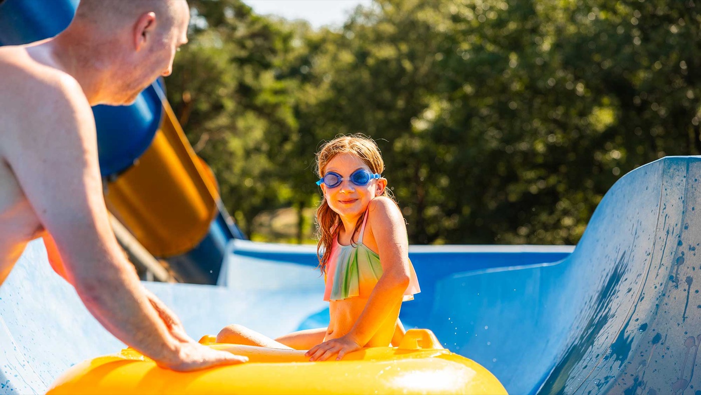 Waterspeelpark van Bosbad Hoeven